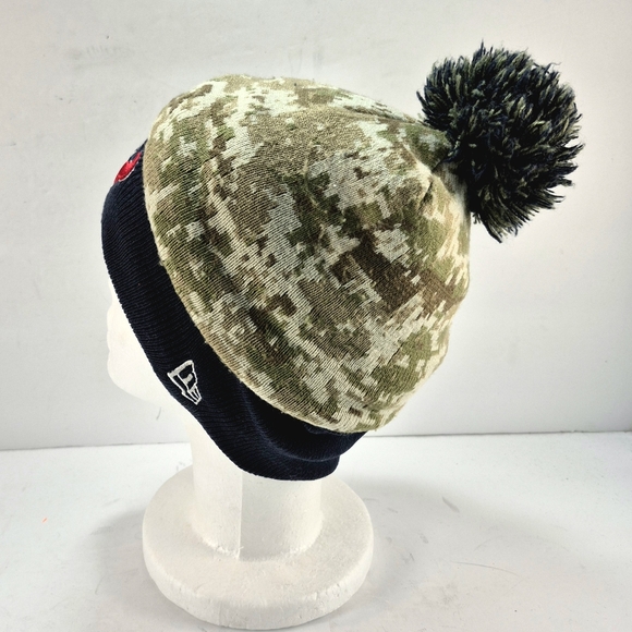 EUC Houston Texans New Era Salute to Service Digi Camo Knit Beanie Hat OS - Picture 8 of 13